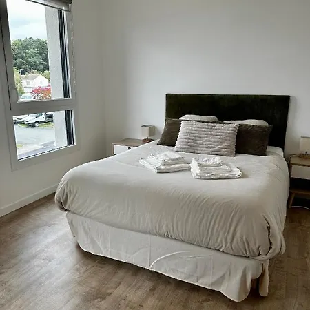 T2 Cosy Equipe Confort Et Balcon Apartamento