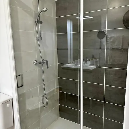 Apartamento T2 Cosy Equipe Confort Et Balcon